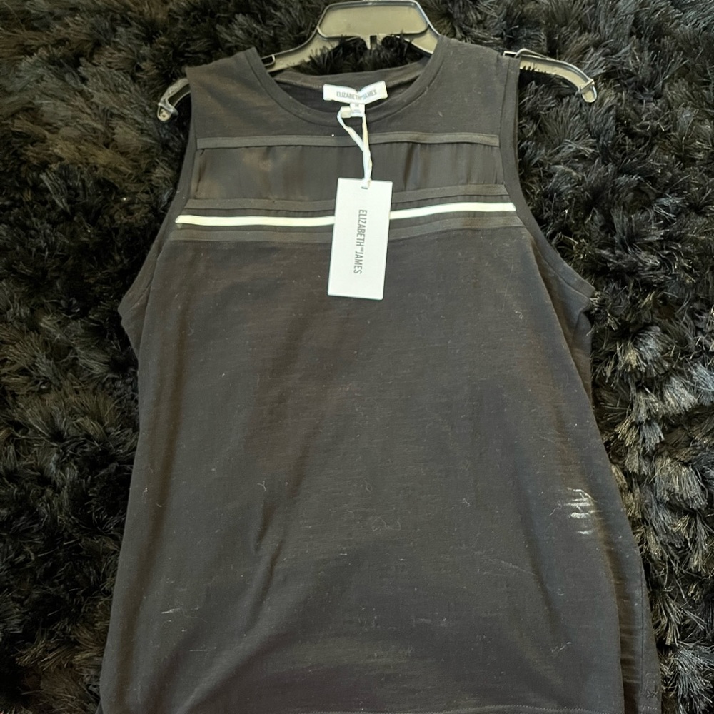 ELIZABETH AND JAMES BLACK AND WHITE STRIPED FLOWY TANK
